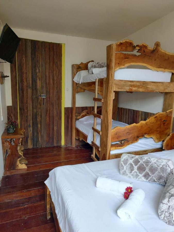 ホテル Hostal Casa Madrigal フィランディア エクステリア 写真