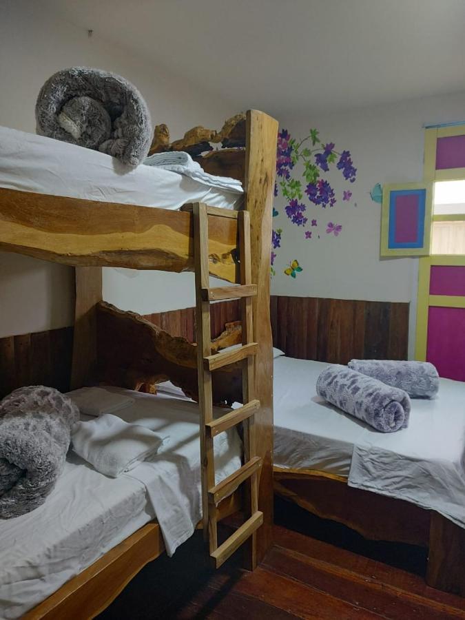 ホテル Hostal Casa Madrigal フィランディア エクステリア 写真